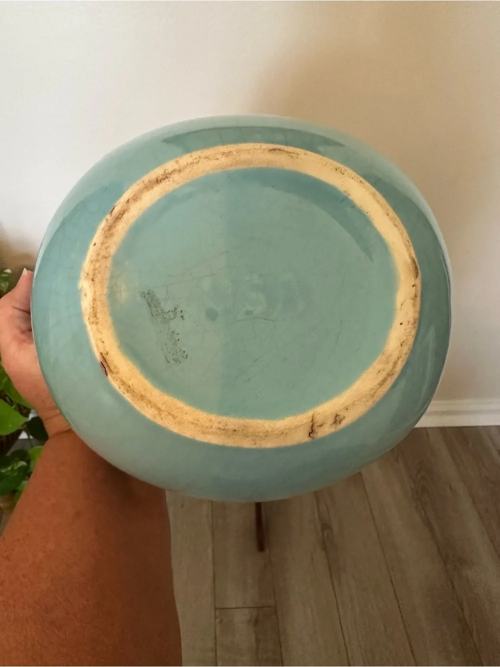 Cronin round ceramic